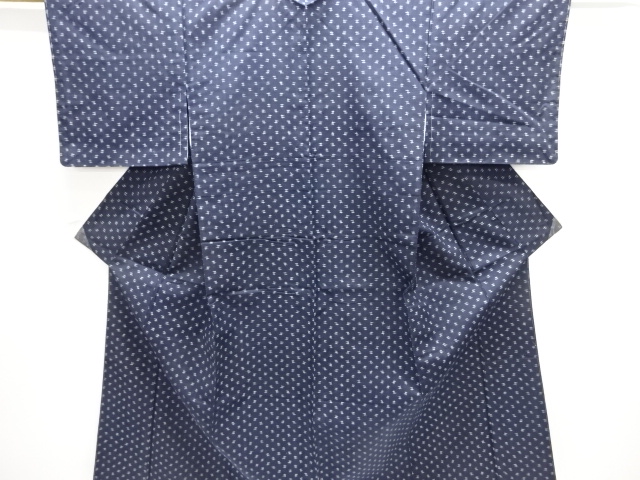 JAPANESE KIMONO / UNUSED TSUMUGI / WOVEN IGATA PATTERN